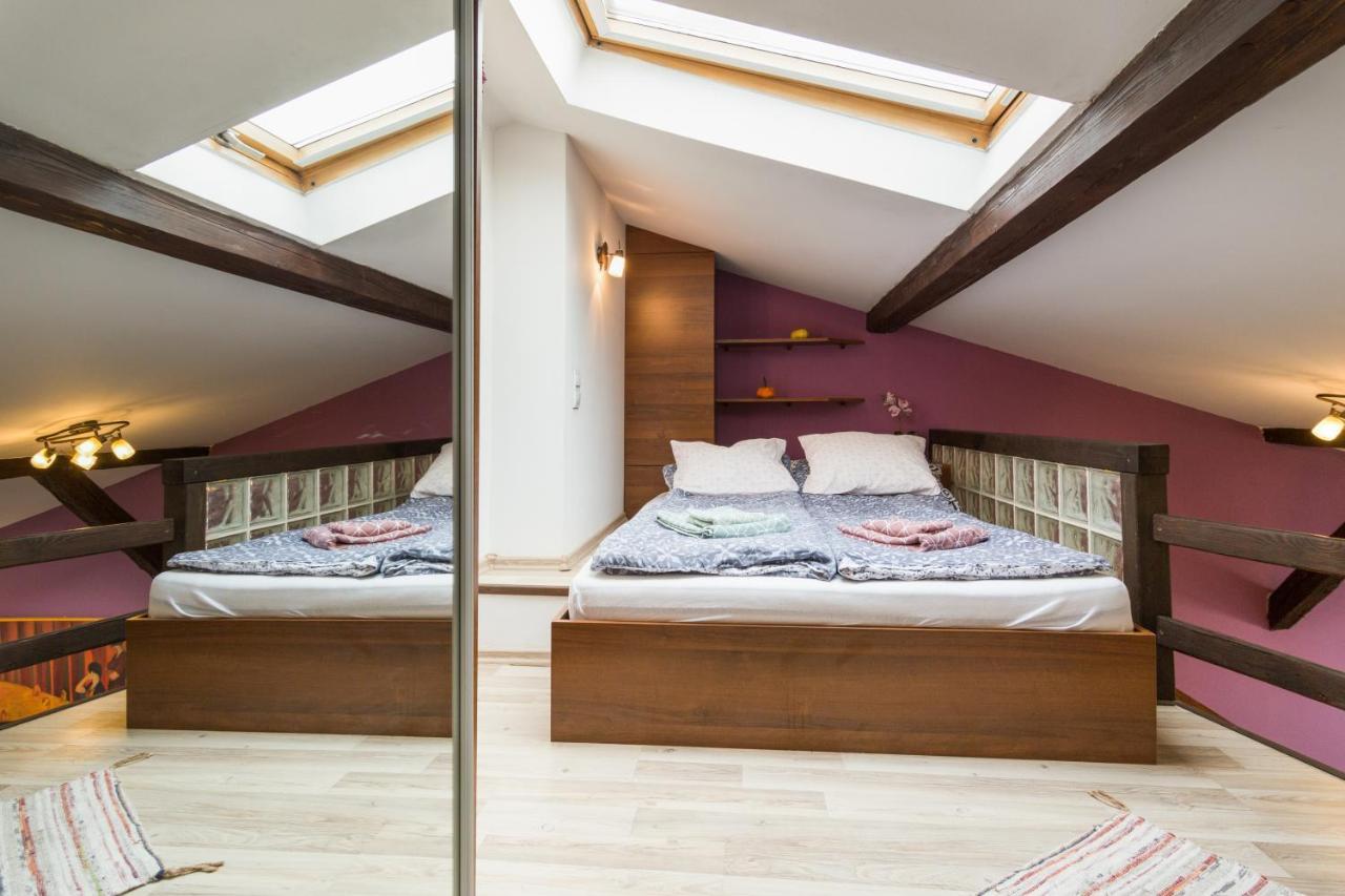 Gorgeous Loft In Perfect Location! Διαμέρισμα Krasków Εξωτερικό φωτογραφία