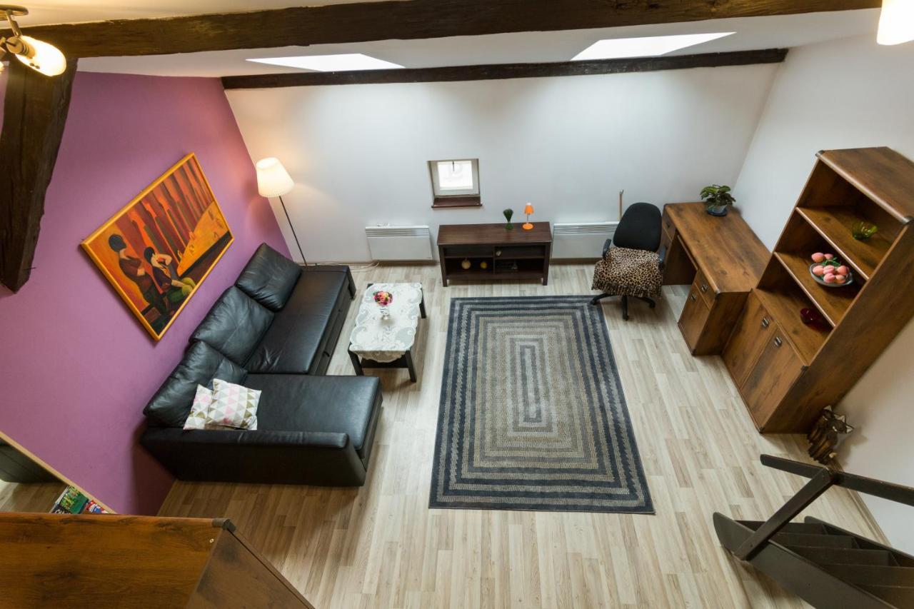 Gorgeous Loft In Perfect Location! Διαμέρισμα Krasków Εξωτερικό φωτογραφία